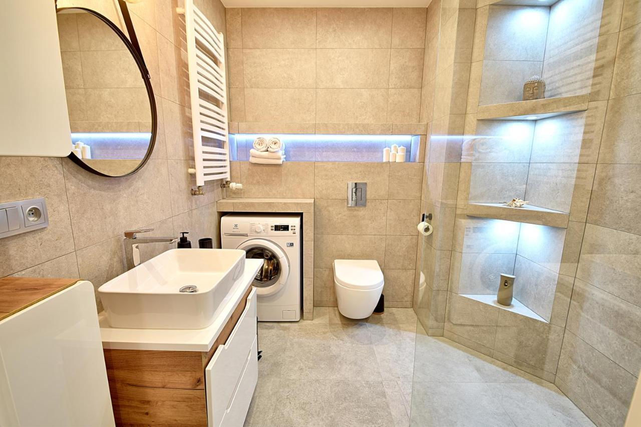 Cosy Apartament - Baltycka 11 Kolobrzeg Ngoại thất bức ảnh